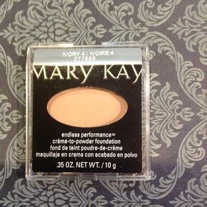 Mary Kay endless performance cream to powder foun